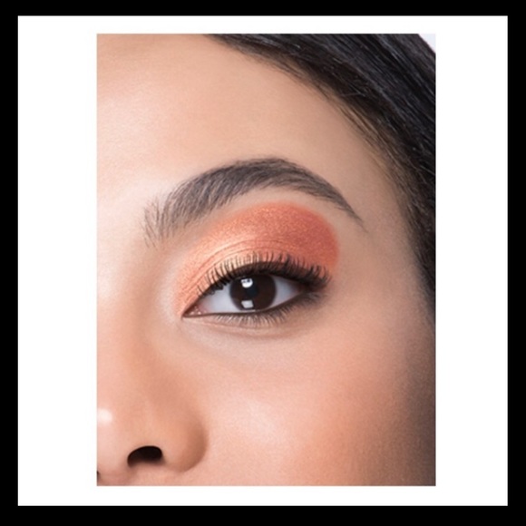 8 Almay Eyeshadow Palette Quads Hypoallergenic Matte Metallic Satin Glitter - Picture 3 of 15